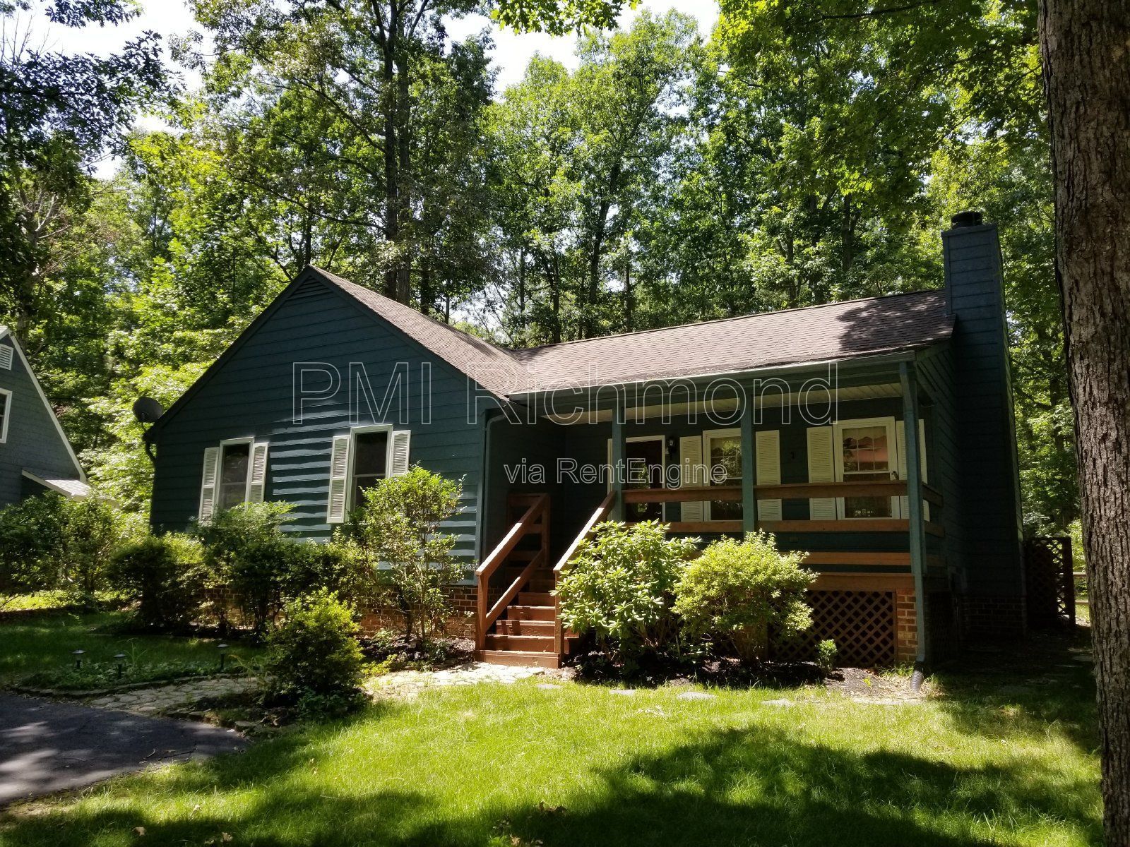 Charming 3 Bedroom 2 Bathroom Ranch in Brandermill! property image