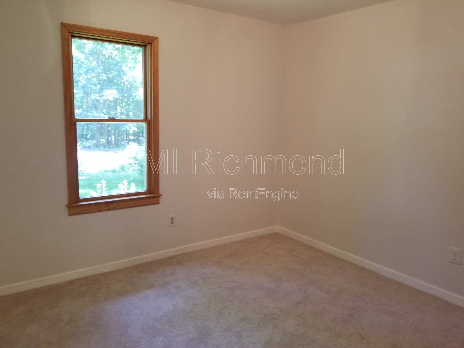 Charming 3 Bedroom 2 Bathroom Ranch in Brandermill! property image