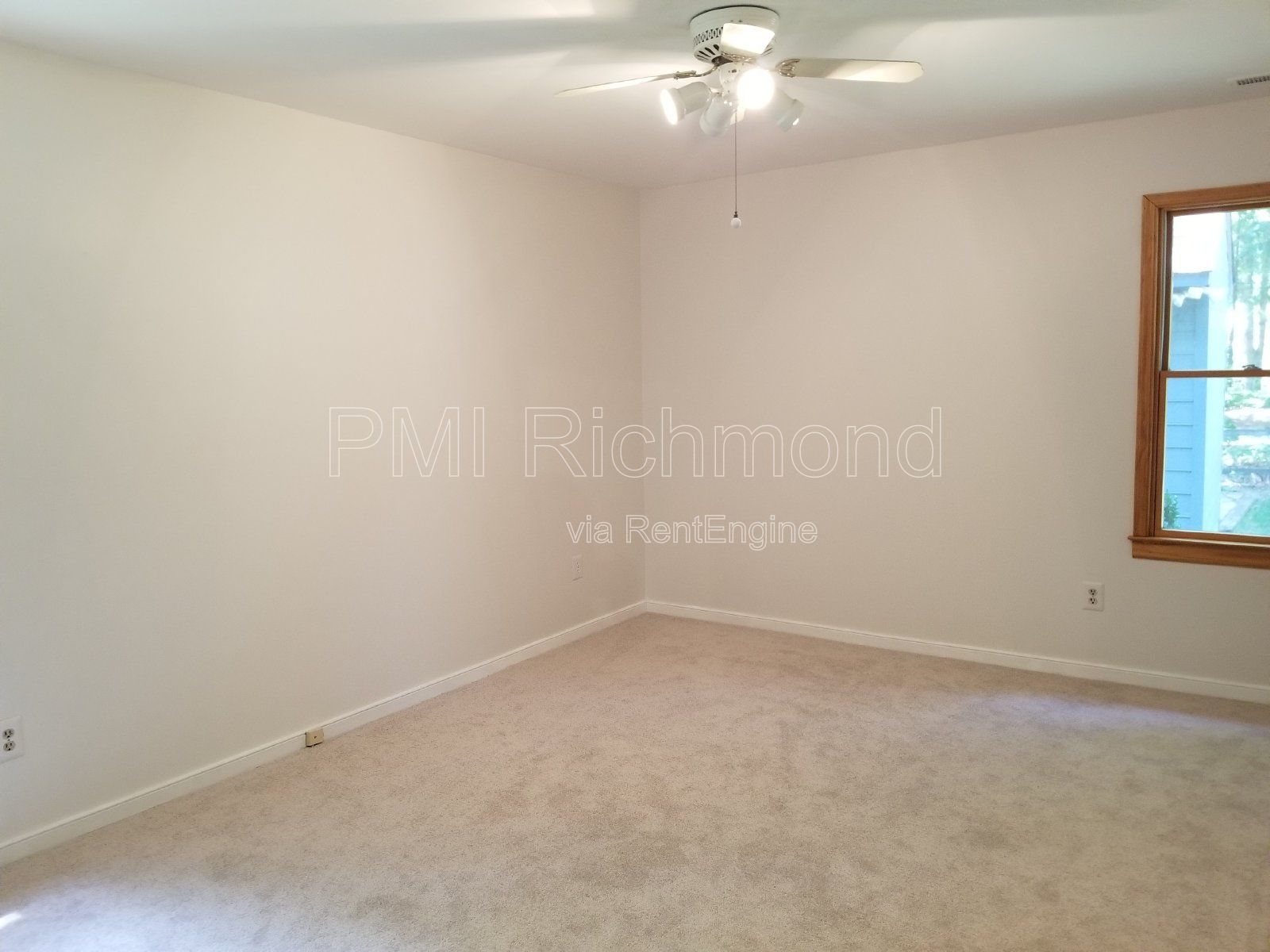 Charming 3 Bedroom 2 Bathroom Ranch in Brandermill! property image