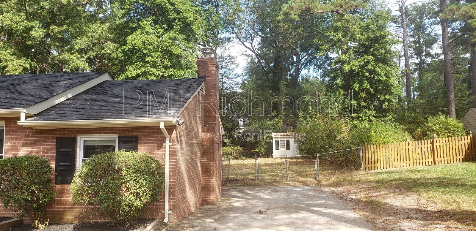 Beautiful Brick Rancher in Henrico County at 7710 Wanymala Road! property image