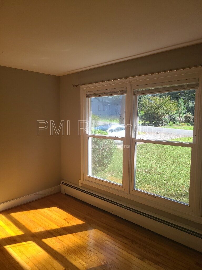 Beautiful Brick Rancher in Henrico County at 7710 Wanymala Road! property image