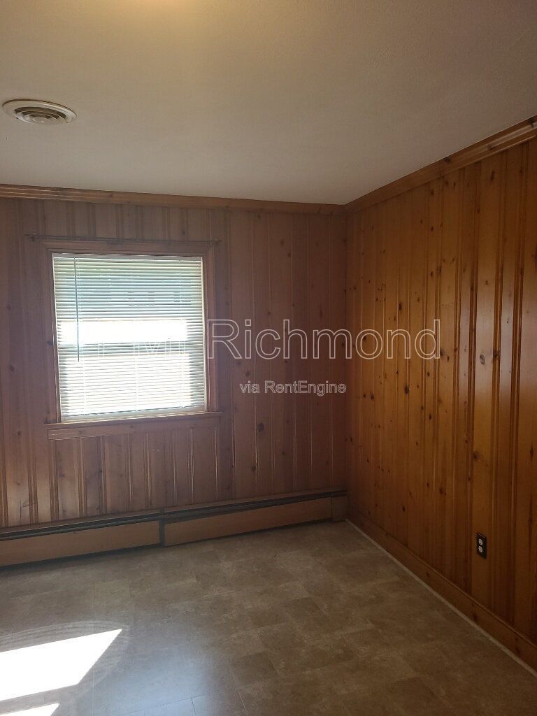 Beautiful Brick Rancher in Henrico County at 7710 Wanymala Road! property image