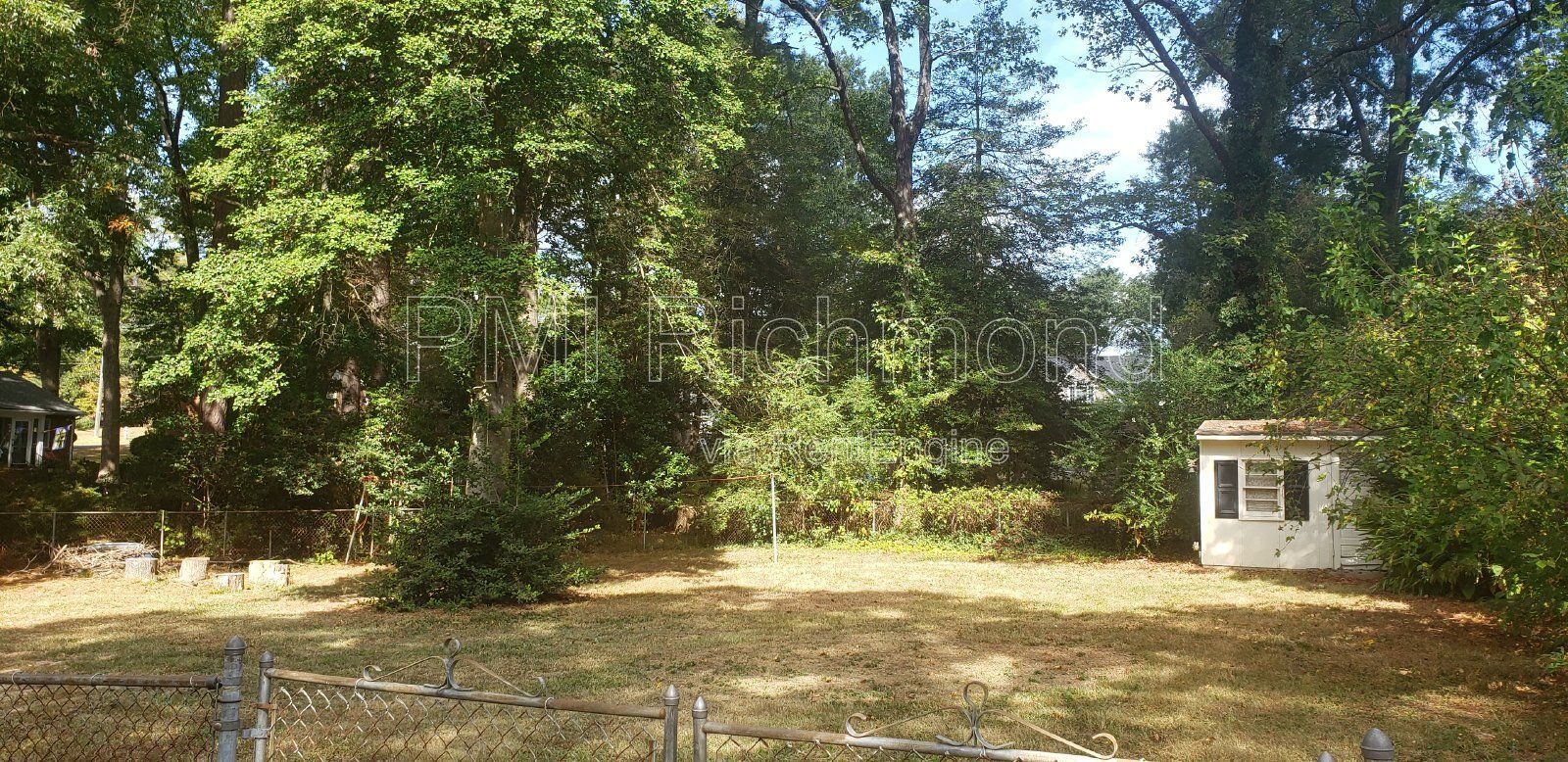Beautiful Brick Rancher in Henrico County at 7710 Wanymala Road! property image