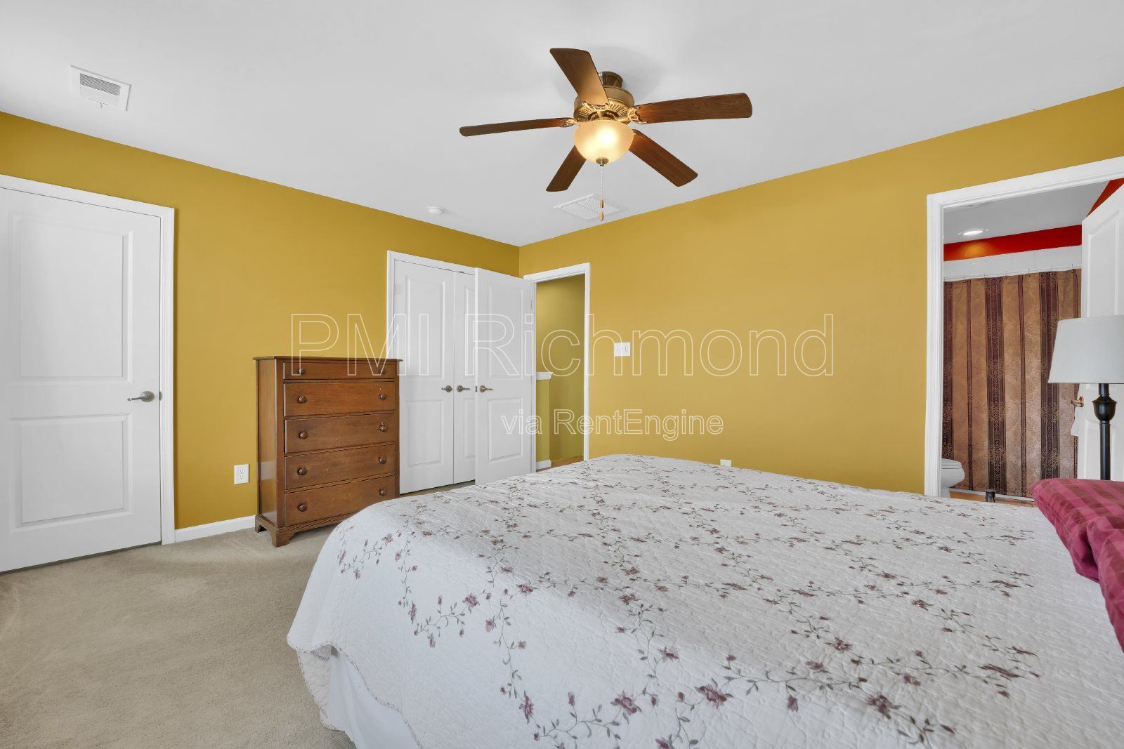 Welcome to The Bluffs at Bell Creek with this Charming 3-Bed Townhouse in Mechanicsville! property image