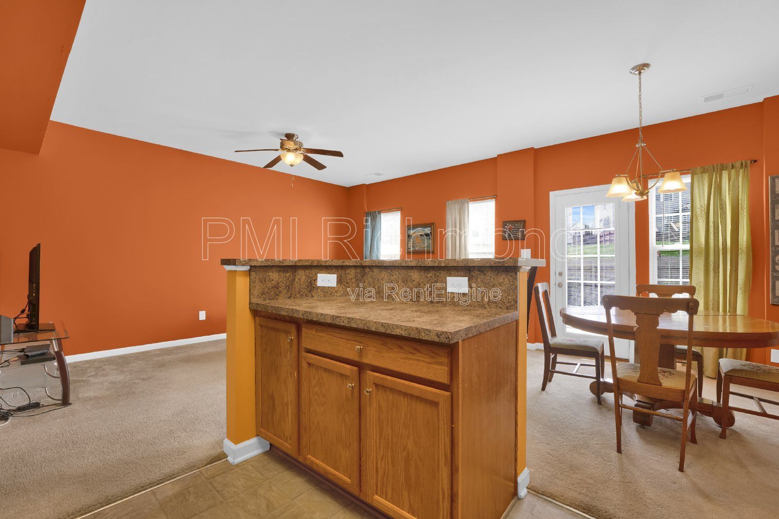Welcome to The Bluffs at Bell Creek with this Charming 3-Bed Townhouse in Mechanicsville! property image