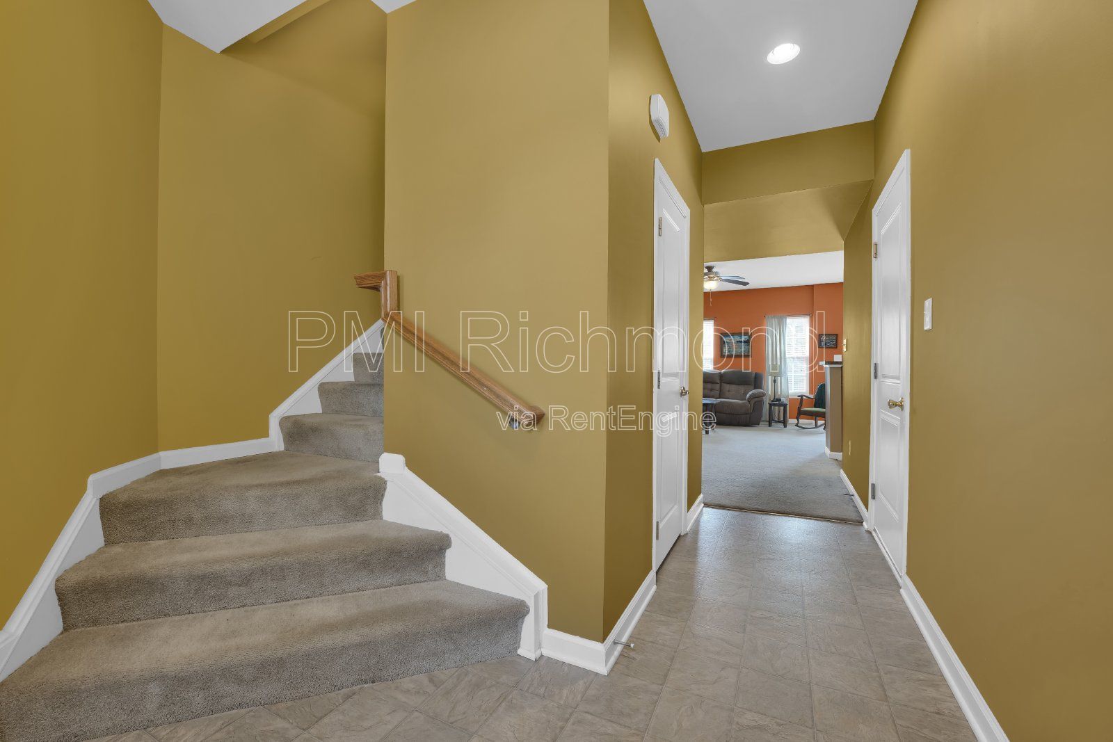 Welcome to The Bluffs at Bell Creek with this Charming 3-Bed Townhouse in Mechanicsville! property image