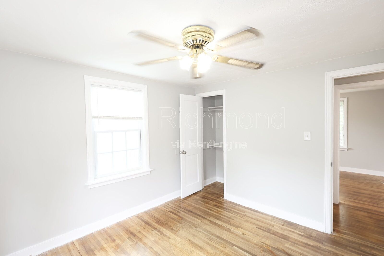 Lovely 3-Bed Home Perfectly located in Lakeside! property image
