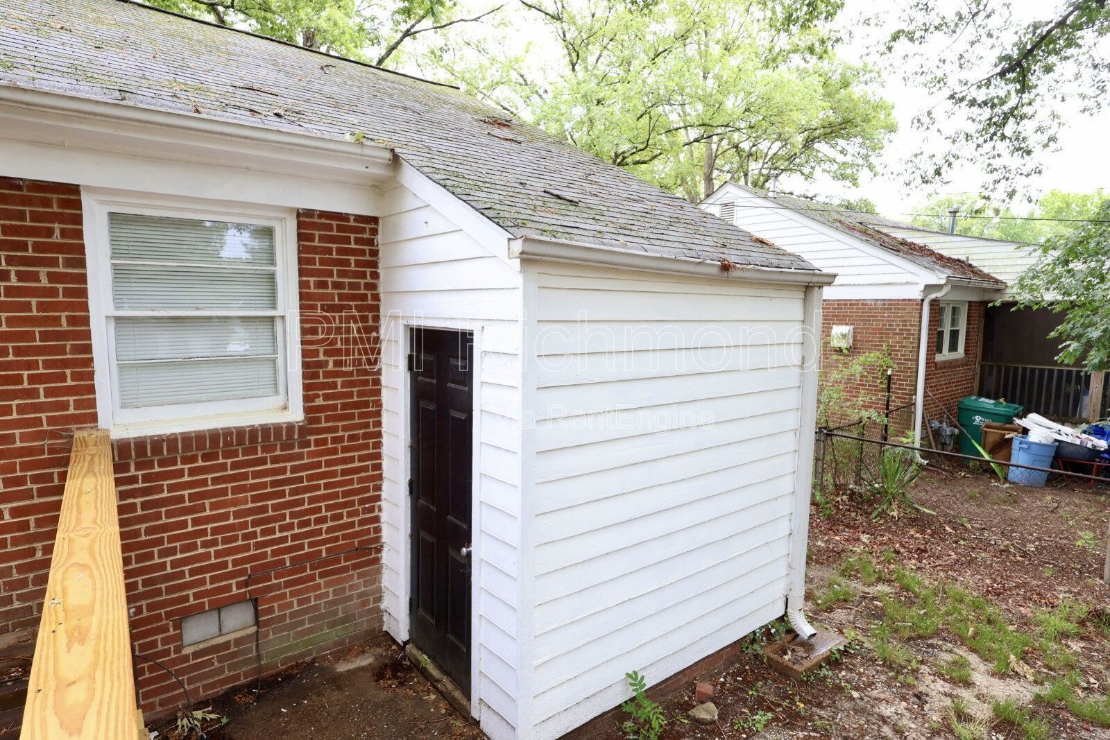 Quaint 3-Bed Home with Beautiful Hardwood Floors! property image