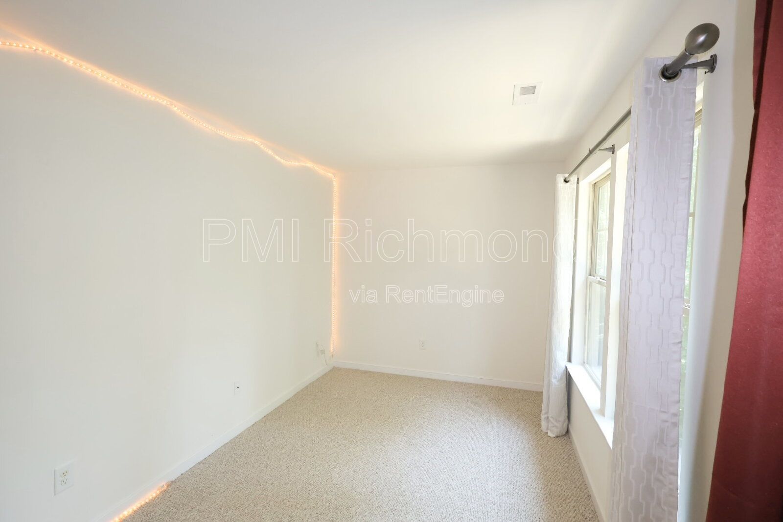 Discover a Spacious Retreat: 5-Bed Chester Home with Modern Luxury Throughout! property image