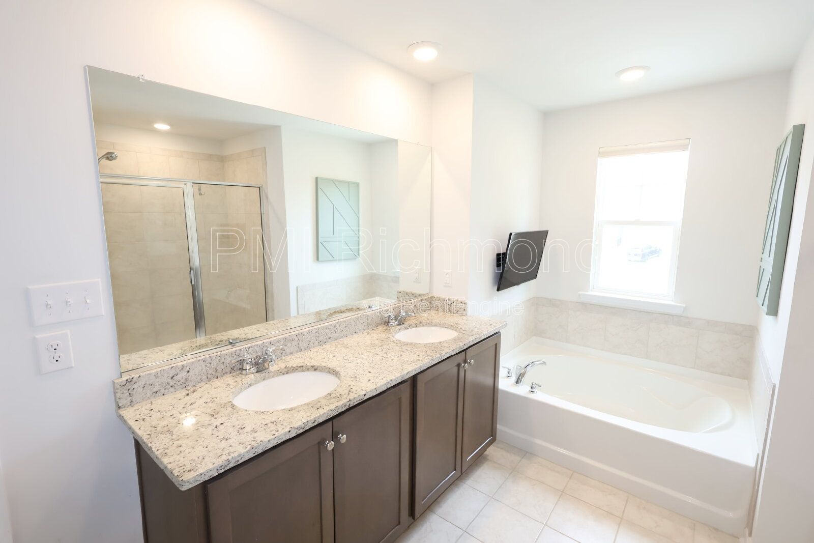 Stunning 5-Bed, 4-Bath Home in Moseley, VA! property image