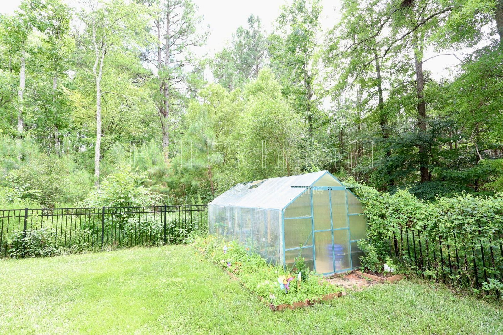 Stunning 5-Bed, 4-Bath Home in Moseley, VA! property image