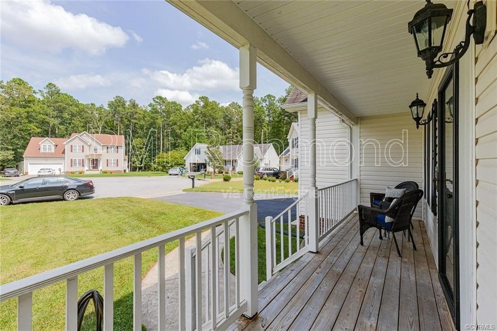 Beautiful 4-Bed Single Family Home in the Kings Grove Subdivision of Chesterfield! property image