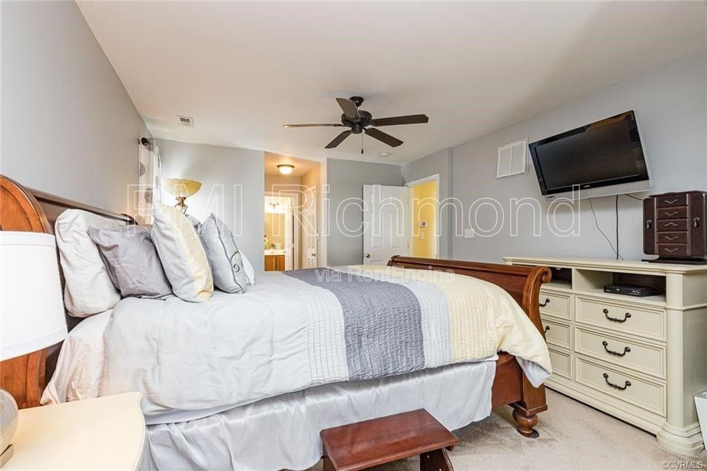 Beautiful 4-Bed Single Family Home in the Kings Grove Subdivision of Chesterfield! property image