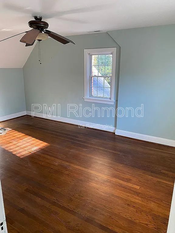 Charming 2-BR Home with Hardwood Floors & Cozy Screened-In Porch! property image
