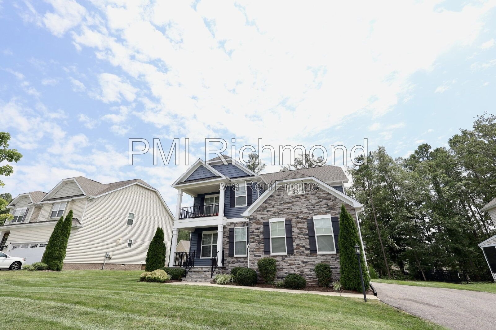 Stunning 4-Bed, 3-Bath Spacious Home in Woodlake! property image