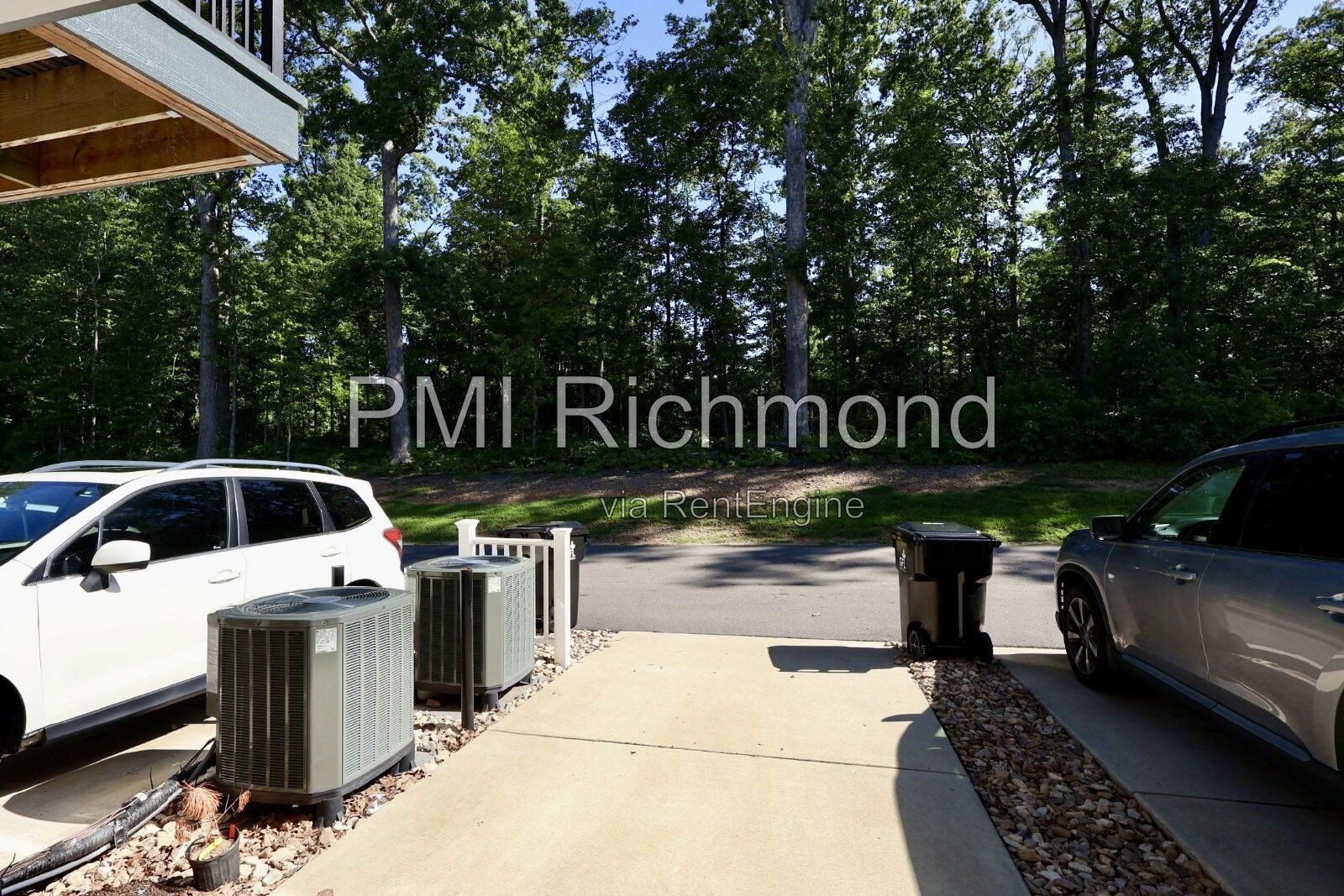 Stunning and Modern 3-Bed Townhome in Midlothian! property image