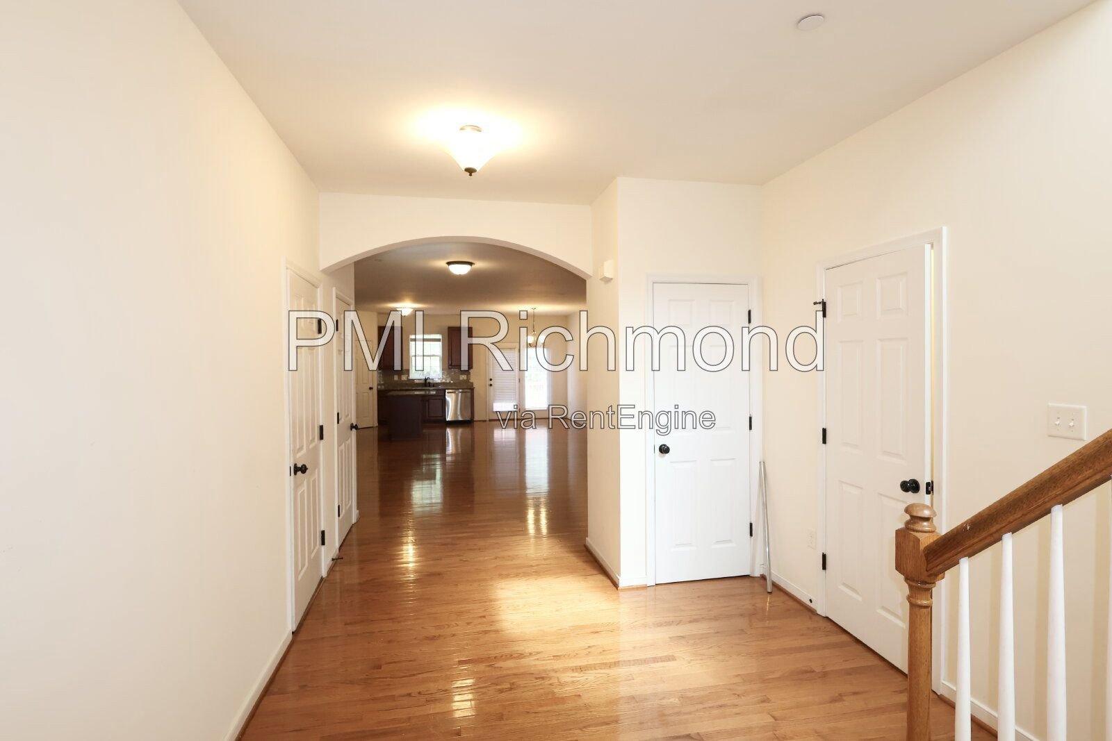 4-Bed Home with Granite Countertops & Hardwood Floors in Glen Allen! property image