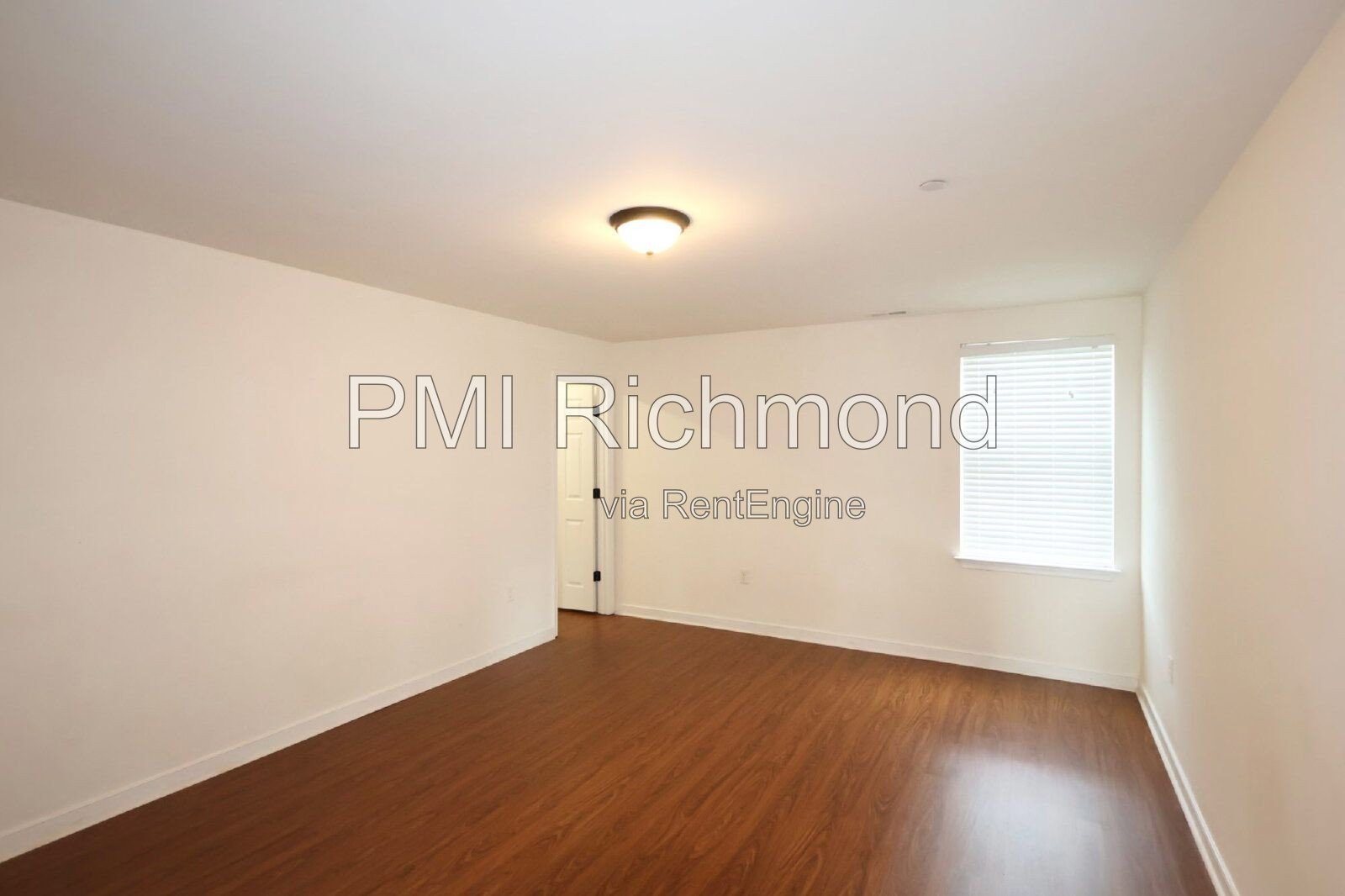 4-Bed Home with Granite Countertops & Hardwood Floors in Glen Allen! property image