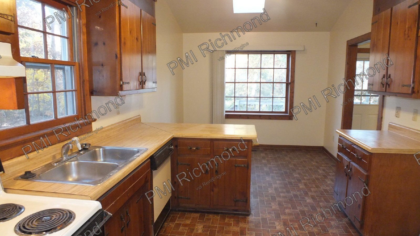 Fabulous 3-Bed, 2-Bath Ranch Home in Chesterfield! property image