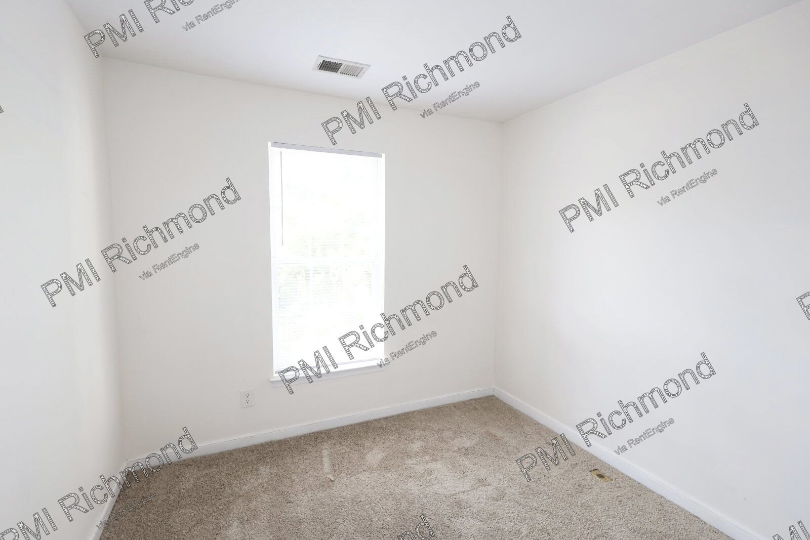 Fantastic 3-Bed Townhome in Henrico! property image