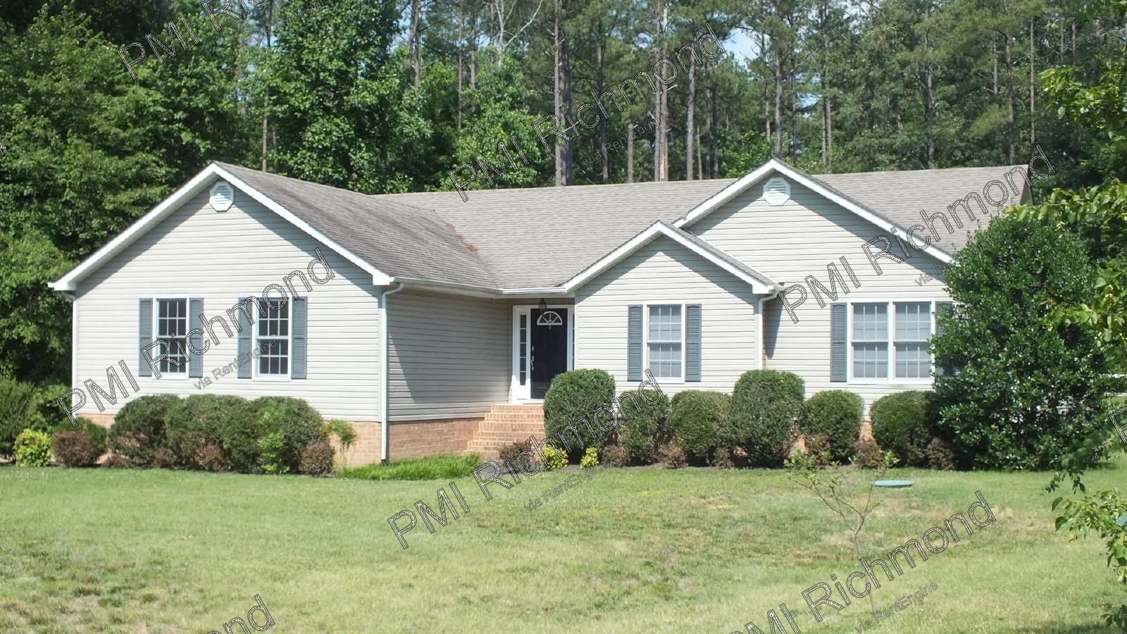 Gorgeous 3-Bed, 2-Bath Contemporary Rancher in Chesterfield! property image