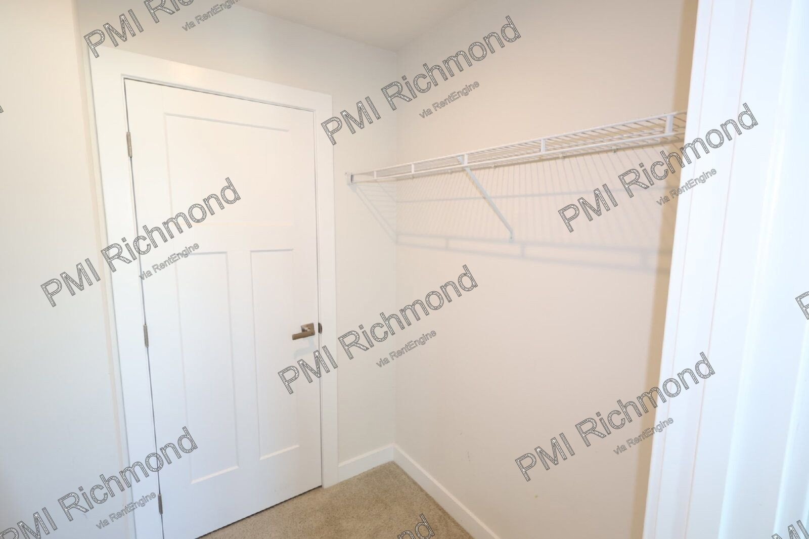 Discover Comfort and Style in This Spacious 3-Bed Townhouse in Chesterfield! property image