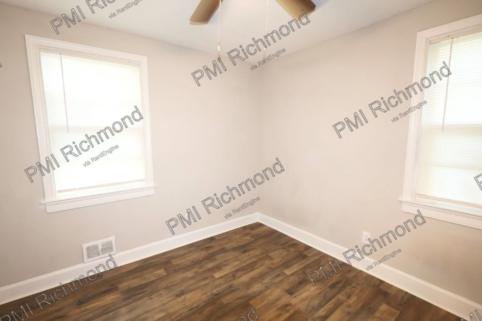 Charming 3-Bed Home with Brand New Flooring in Henrico! property image