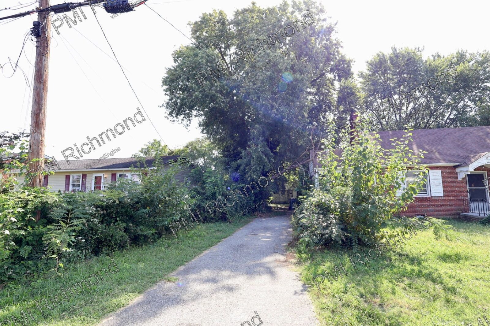 Charming 3-Bed Home with Brand New Flooring in Henrico! property image