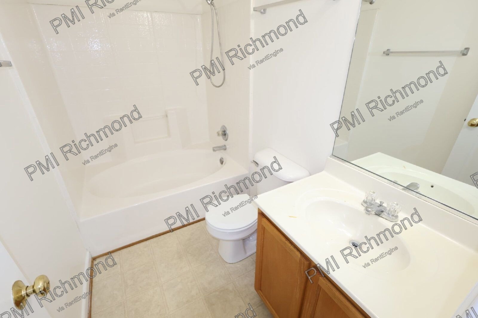 Beautiful and Spacious 3-Bedroom Haven in Henrico! property image