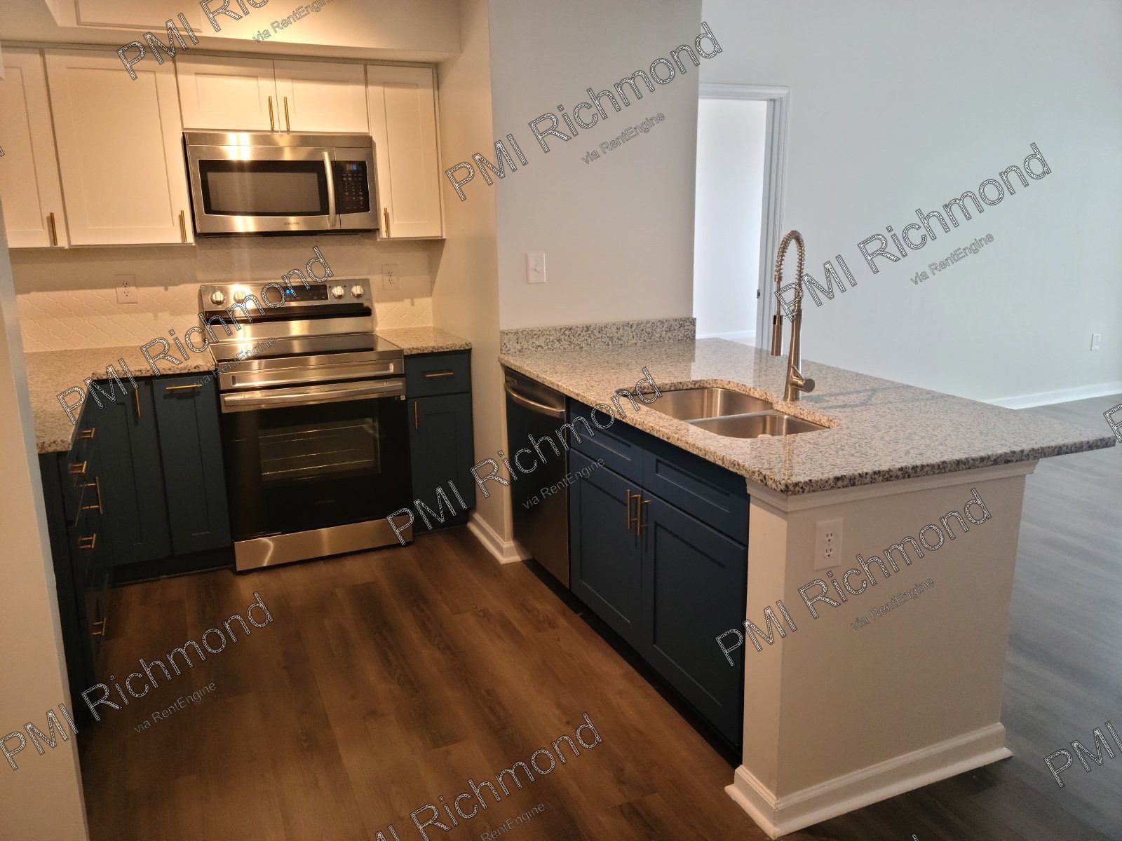 Gorgeous 2-Bedroom Condo in Bristol Village! property image