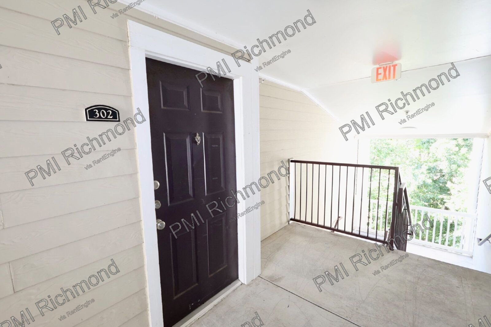 Gorgeous 2-Bedroom Condo in Bristol Village! property image