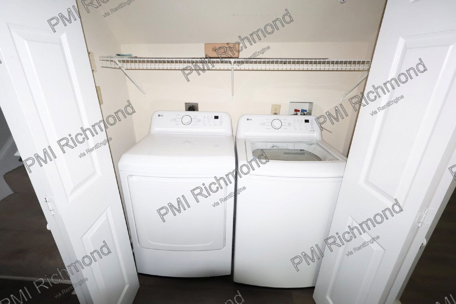 Gorgeous 2-Bedroom Condo in Bristol Village! property image