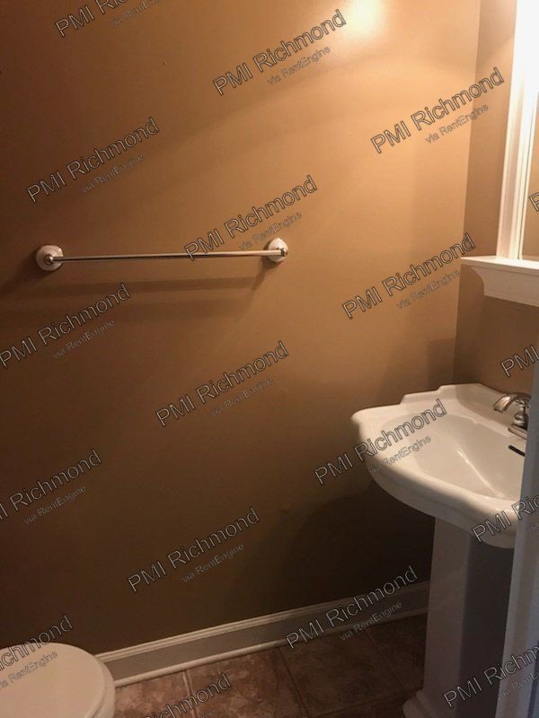 Comfortable 3-Bedroom West End Townhome for Rent! property image
