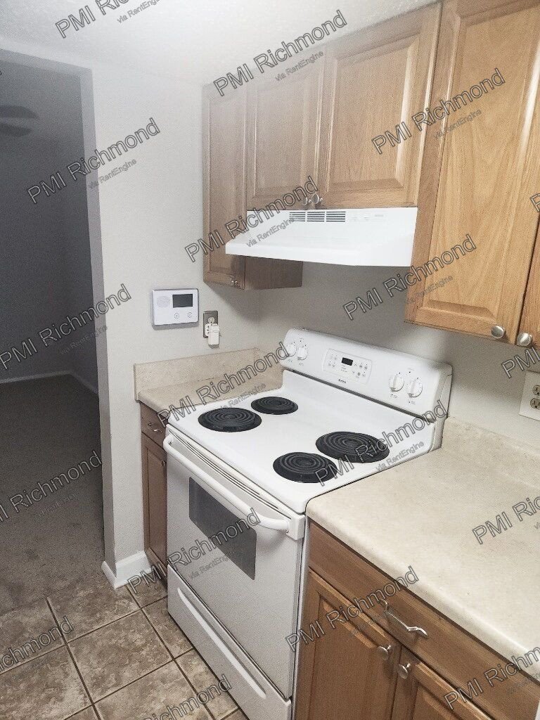 Comfortable 3-Bedroom West End Townhome for Rent! property image