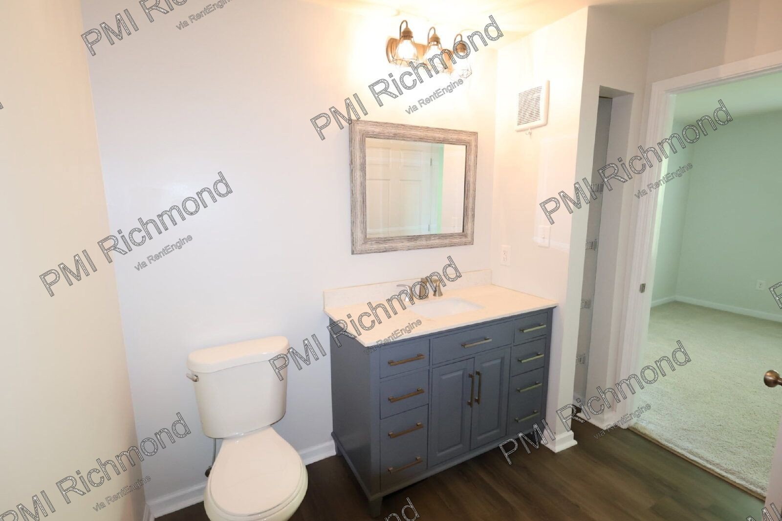 Gorgeous 2-Bedroom Condo in Bristol Village! property image