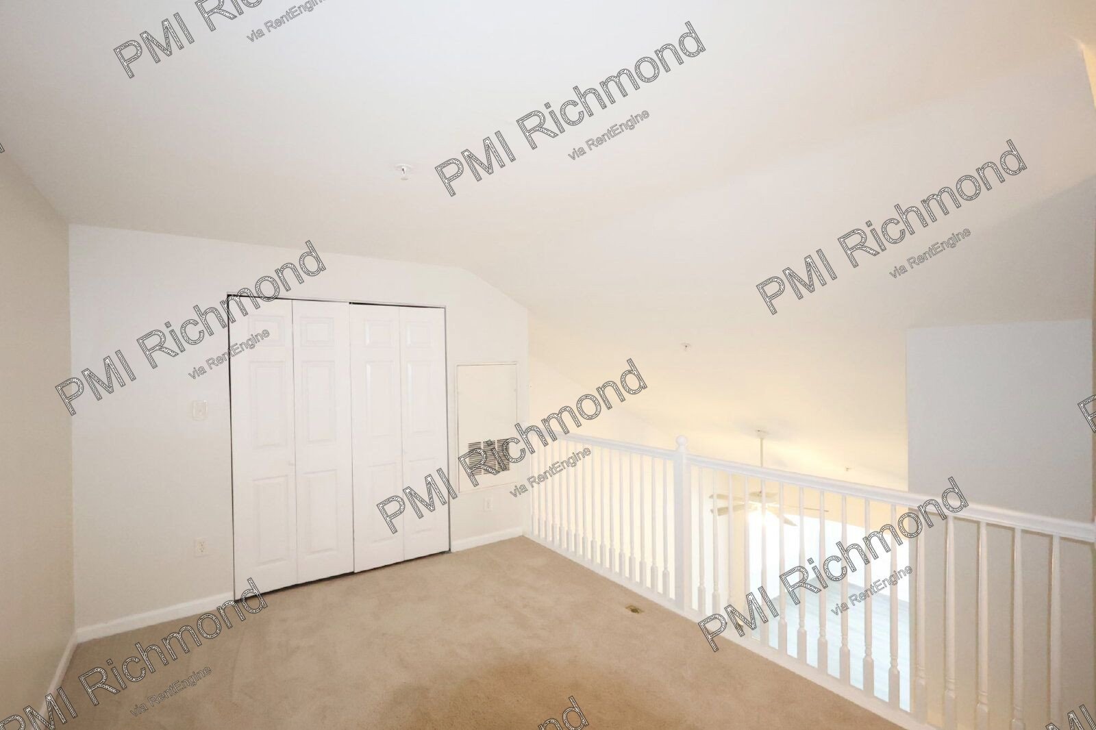 Gorgeous 2-Bedroom Condo in Bristol Village! property image