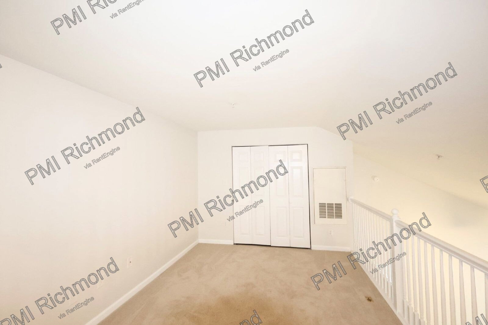Gorgeous 2-Bedroom Condo in Bristol Village! property image