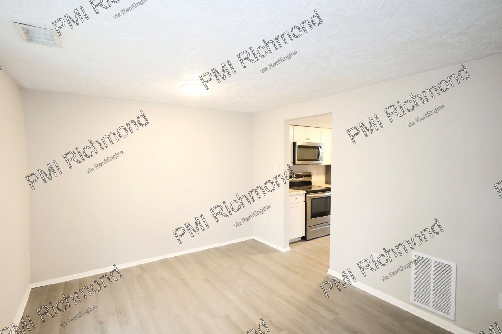 Newly Renovated 3-Bedroom Townhouse For Rent in Glen Allen! property image