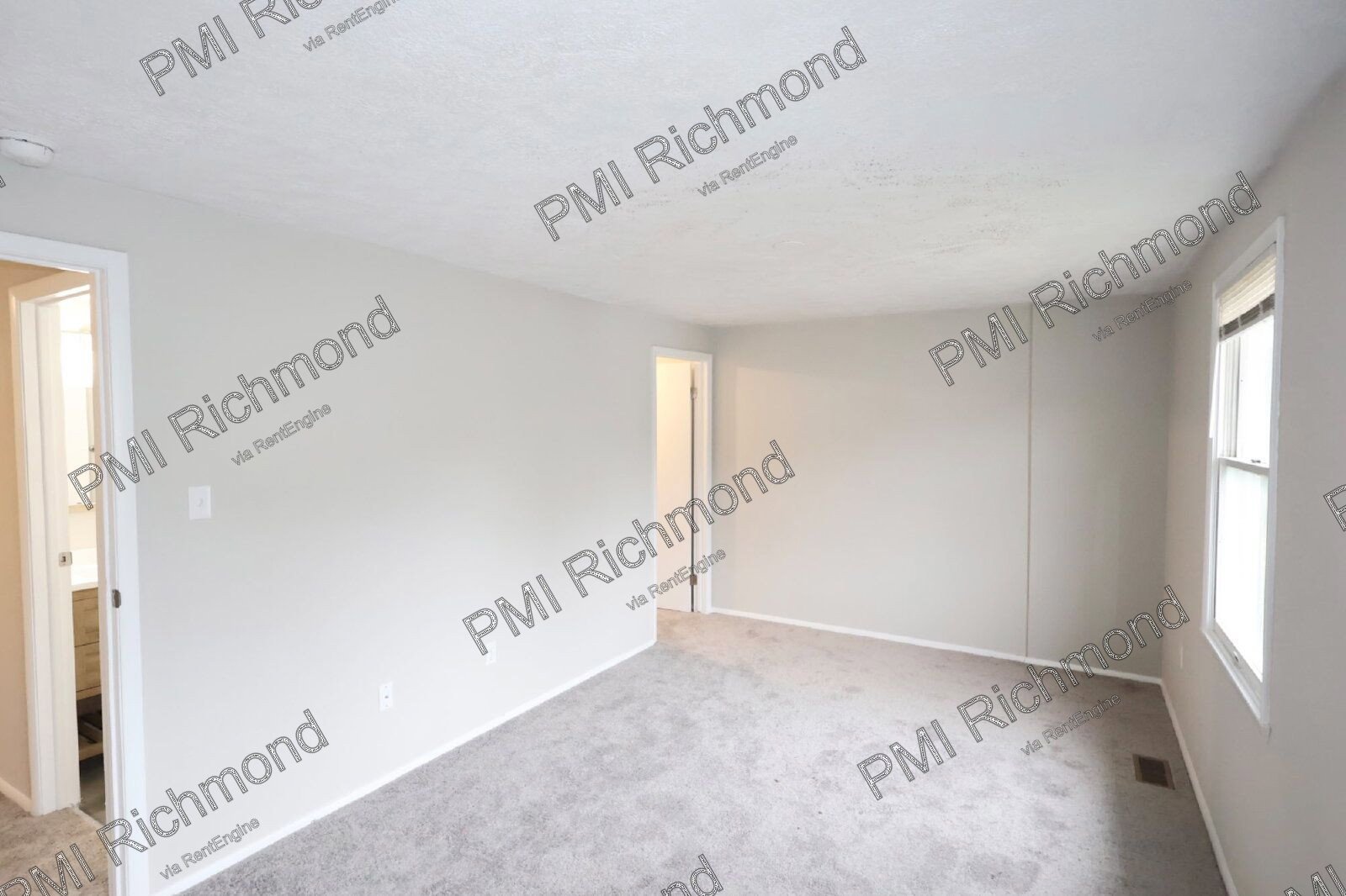 Newly Renovated 3-Bedroom Townhouse For Rent in Glen Allen! property image