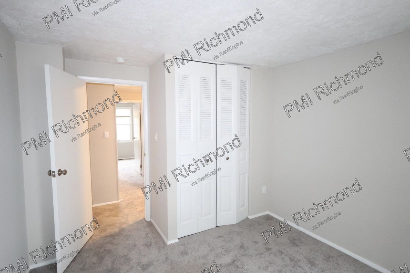 Newly Renovated 3-Bedroom Townhouse For Rent in Glen Allen! property image