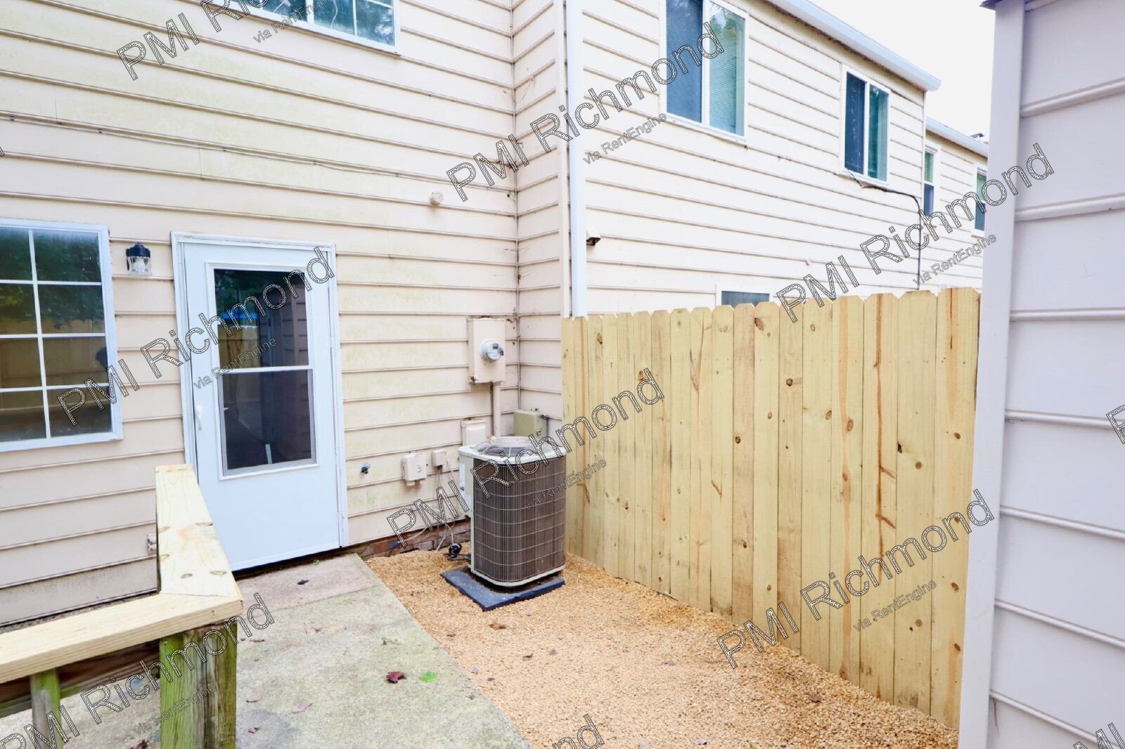 Newly Renovated 3-Bedroom Townhouse For Rent in Glen Allen! property image