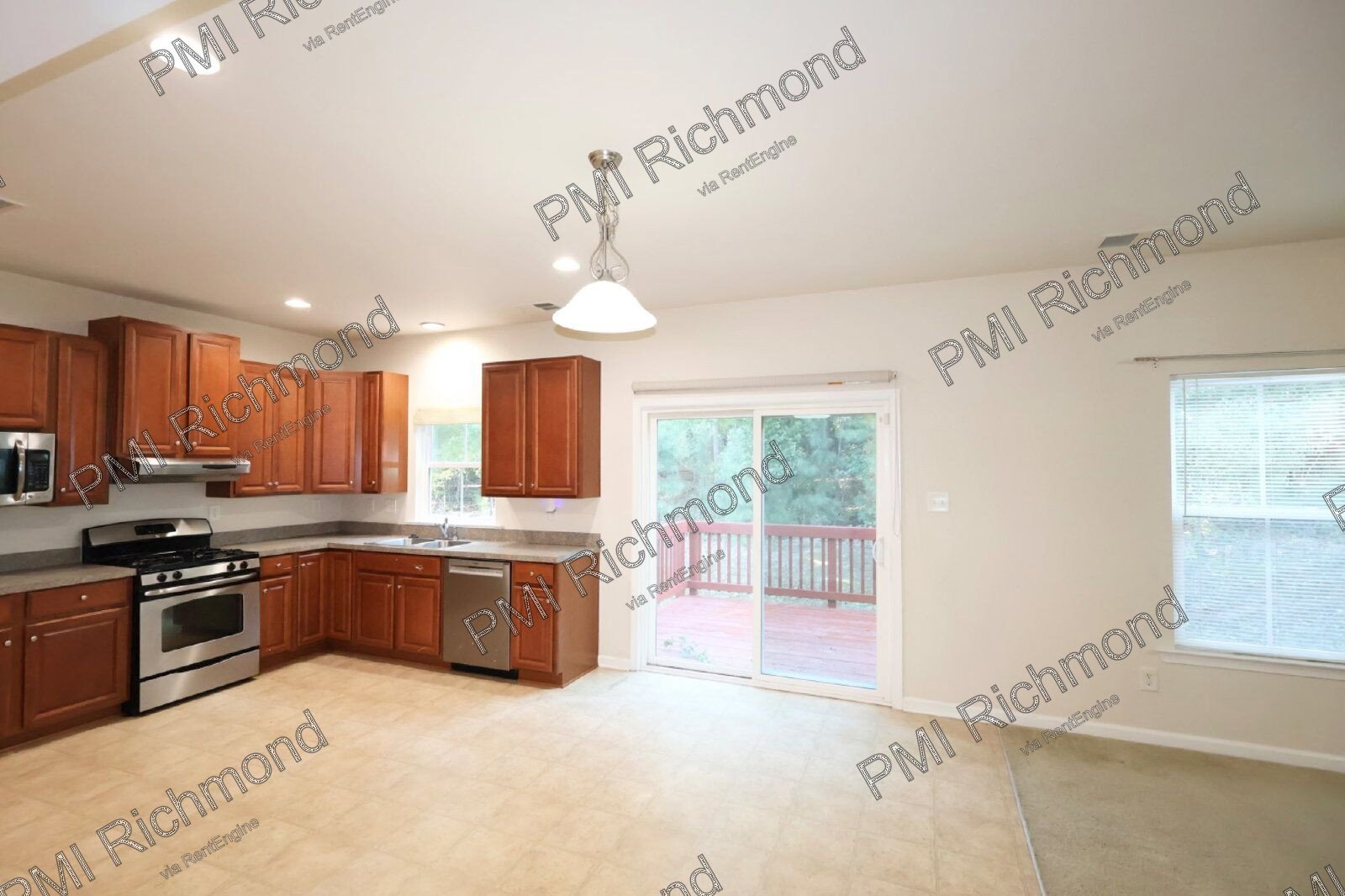 Gorgeous 4-Bed Home with Gleaming Hardwood Floors in Moseley! property image