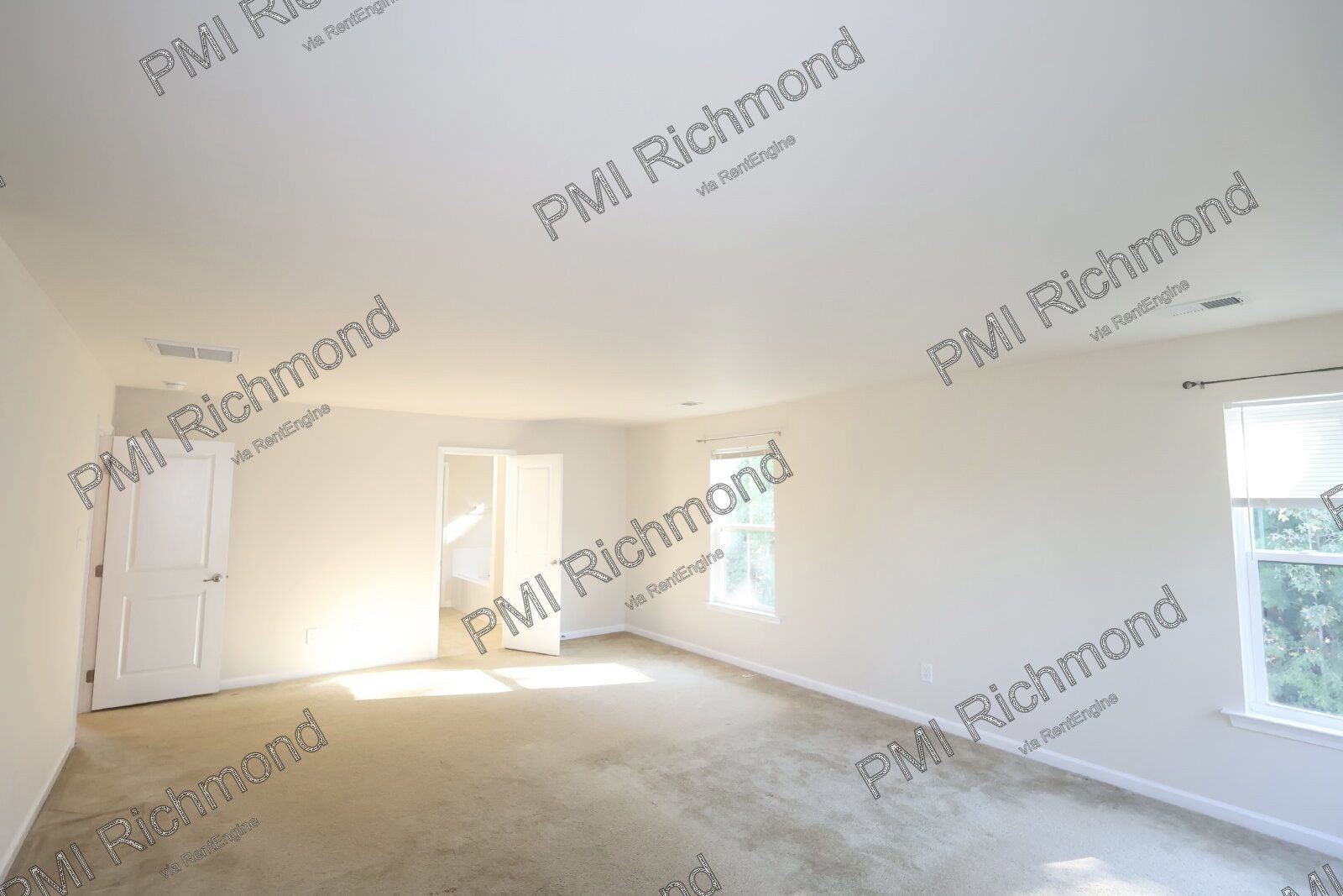 Gorgeous 4-Bed Home with Gleaming Hardwood Floors in Moseley! property image
