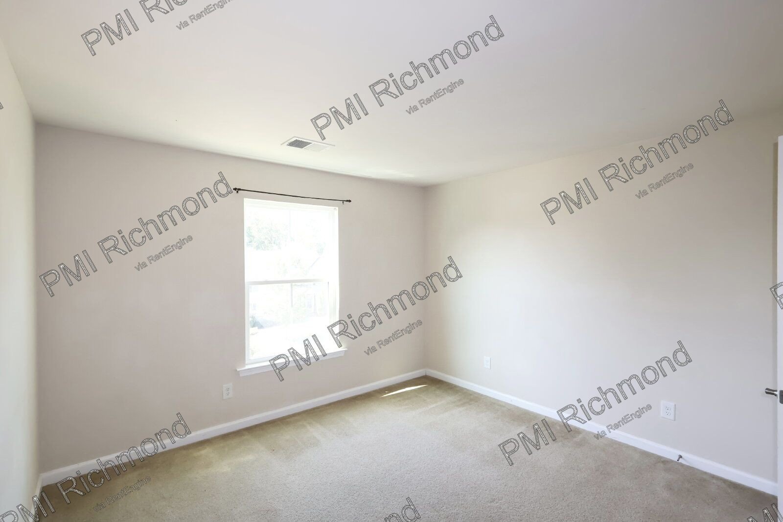 Gorgeous 4-Bed Home with Gleaming Hardwood Floors in Moseley! property image