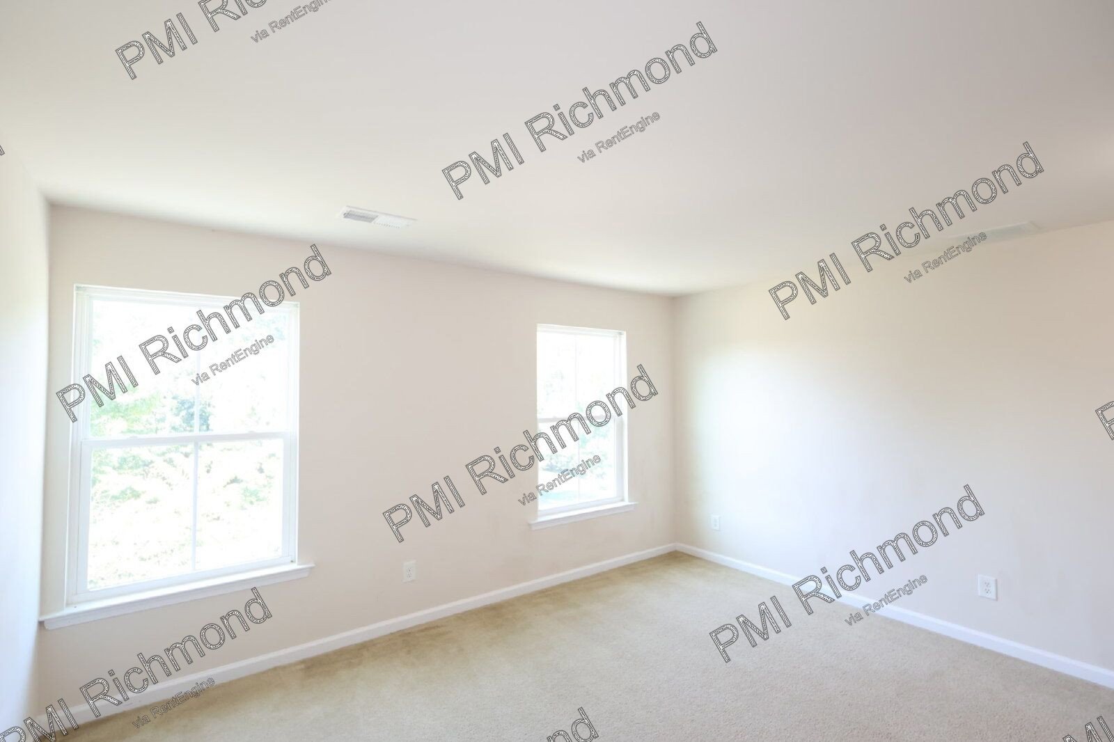 Gorgeous 4-Bed Home with Gleaming Hardwood Floors in Moseley! property image