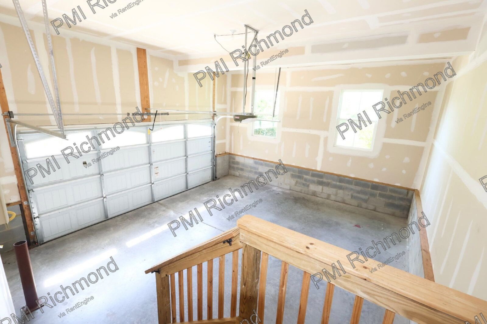 Gorgeous 4-Bed Home with Gleaming Hardwood Floors in Moseley! property image