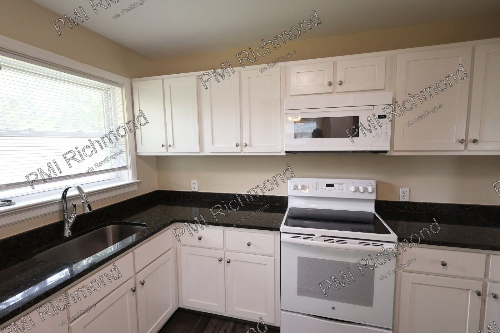 Single-Family Ranch Home Located in Richmond's Subdivision of Hollandale! property image