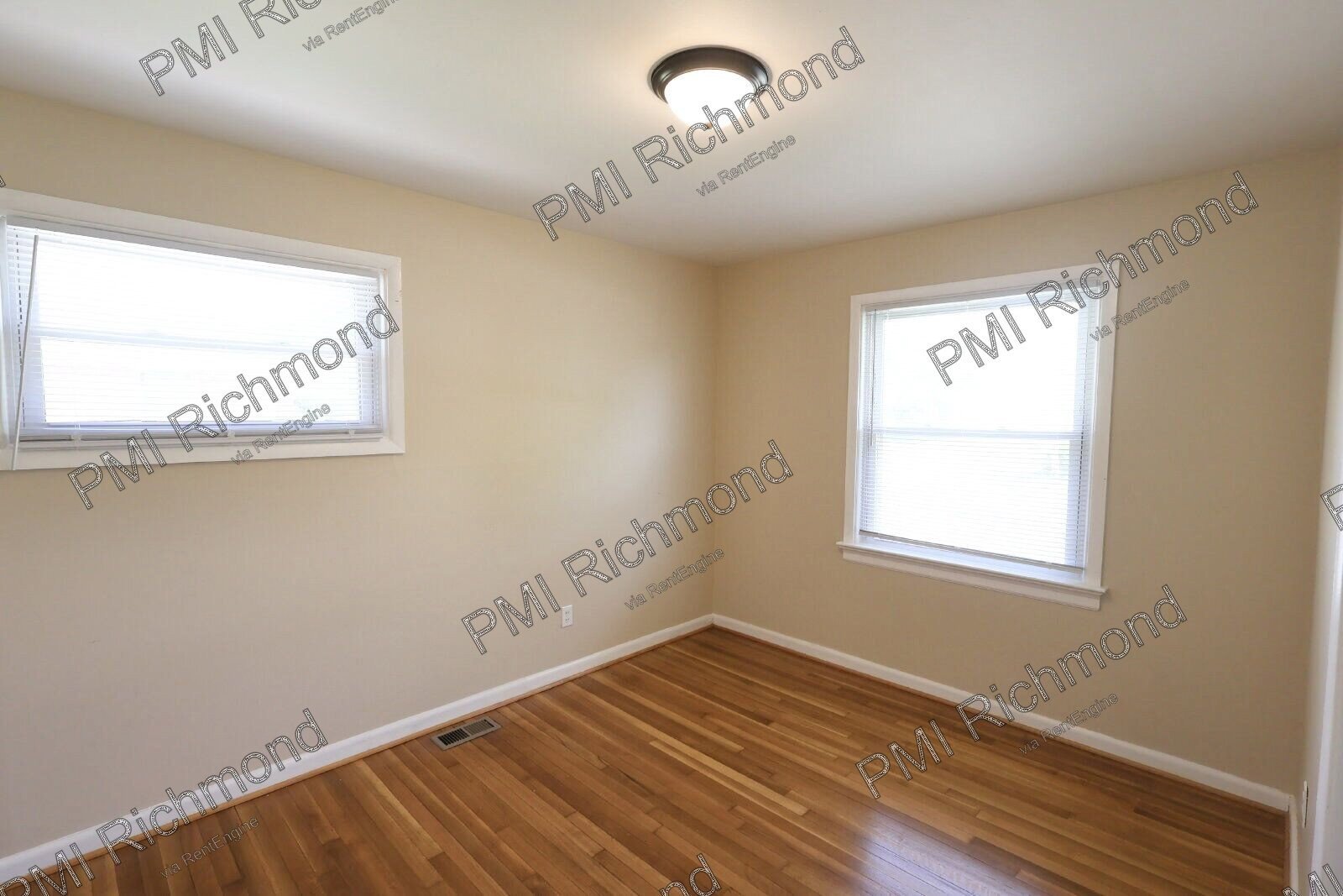 Single-Family Ranch Home Located in Richmond's Subdivision of Hollandale! property image