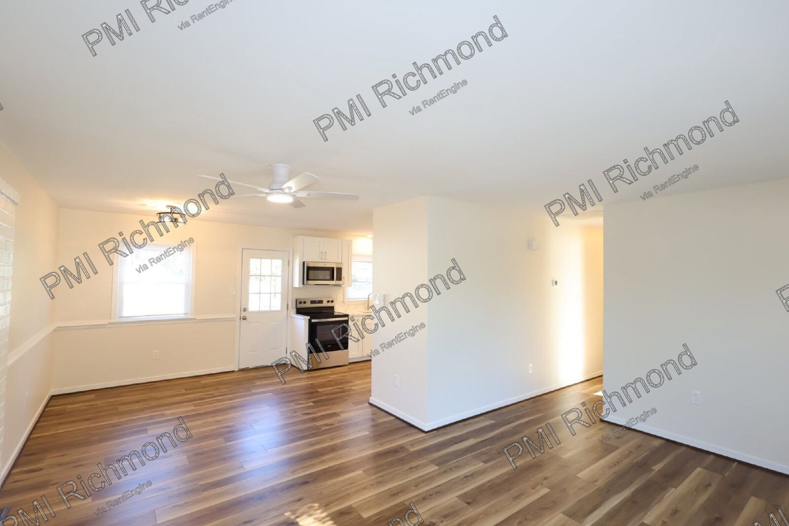 Modern & Beautiful 3-Bedroom Home with Spacious Layout in Chesterfield! property image