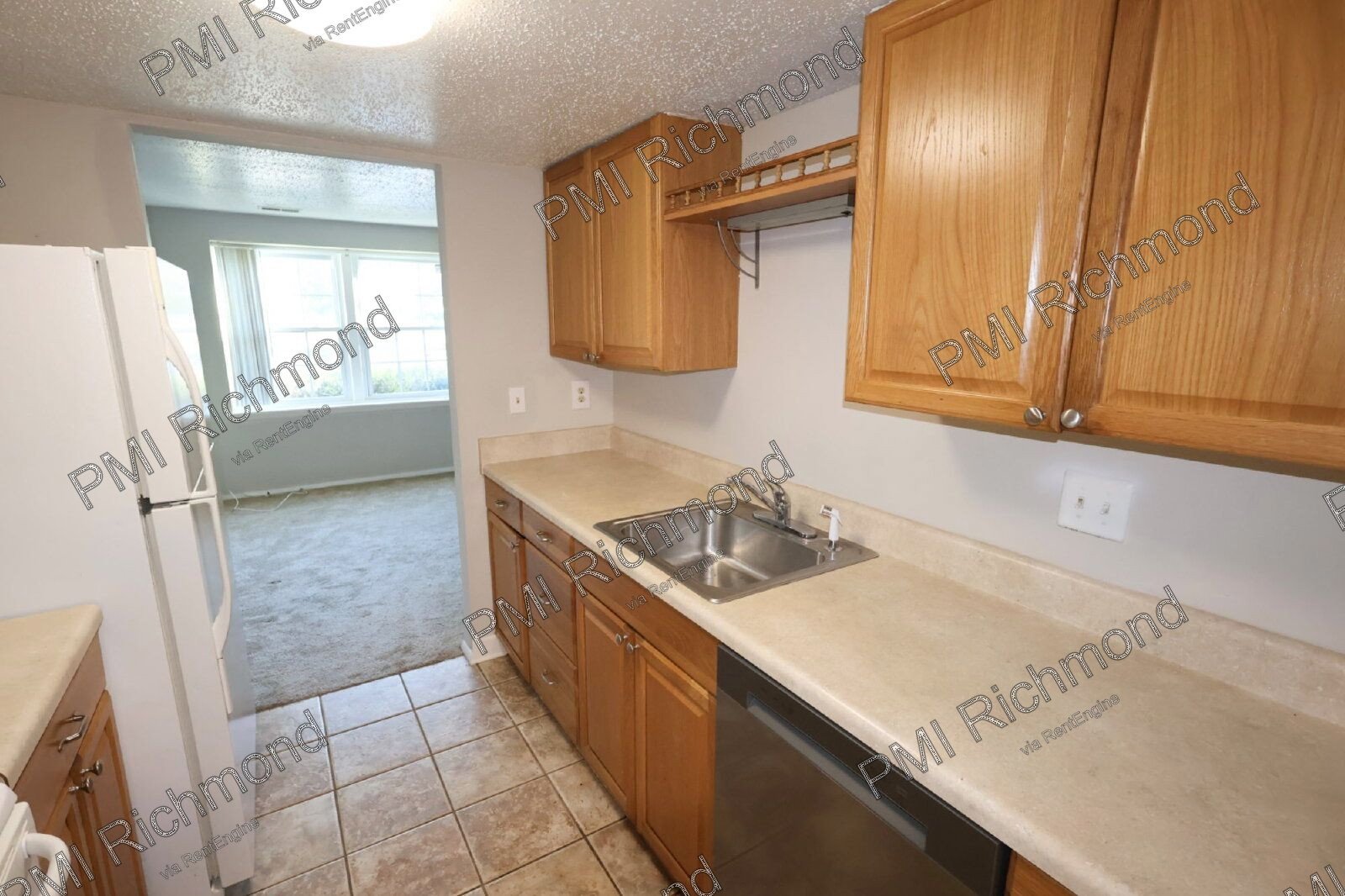 Comfortable 3-Bedroom West End Townhome for Rent! property image